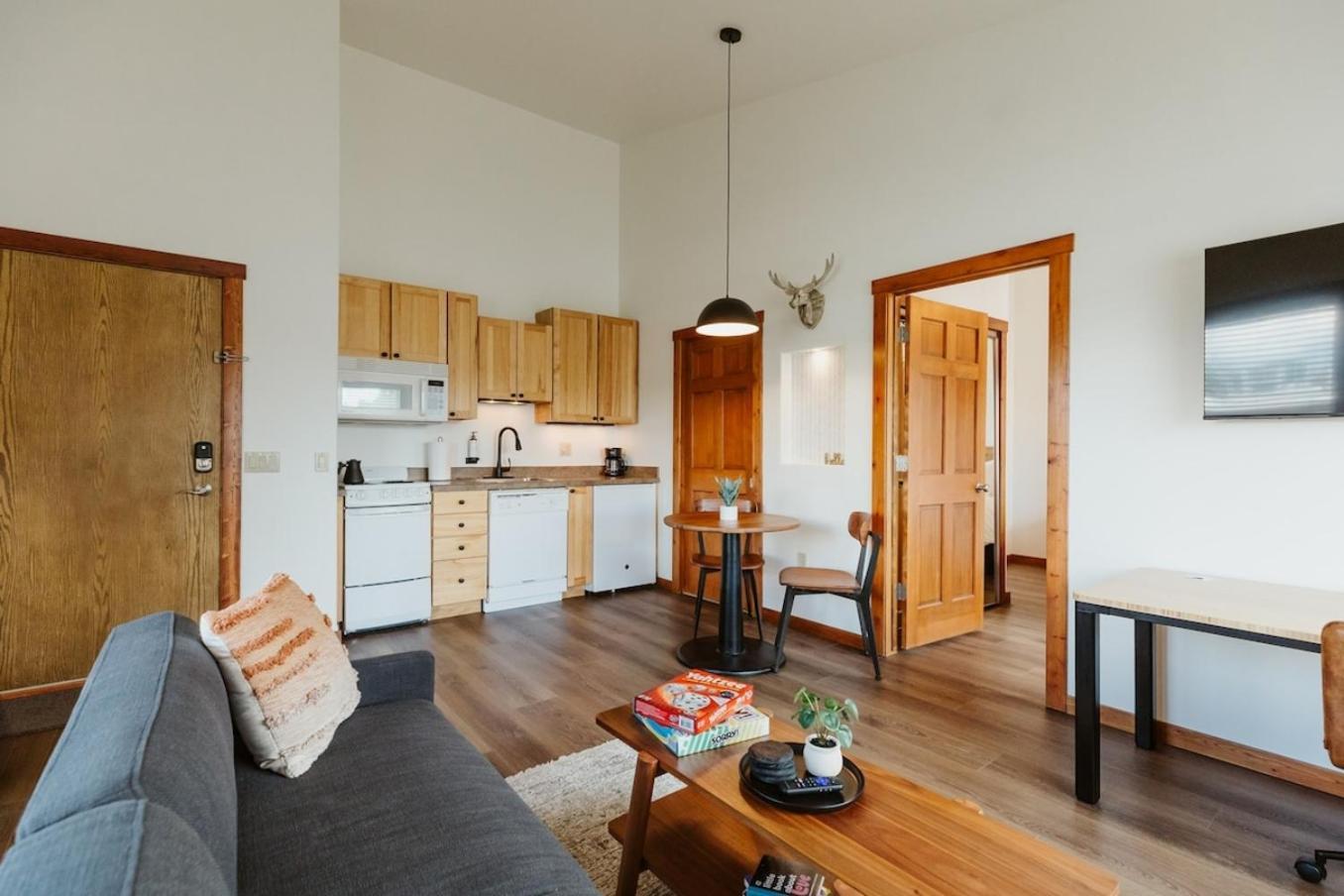 Mt Merritt At Switchback Suites Kalispell Ngoại thất bức ảnh
