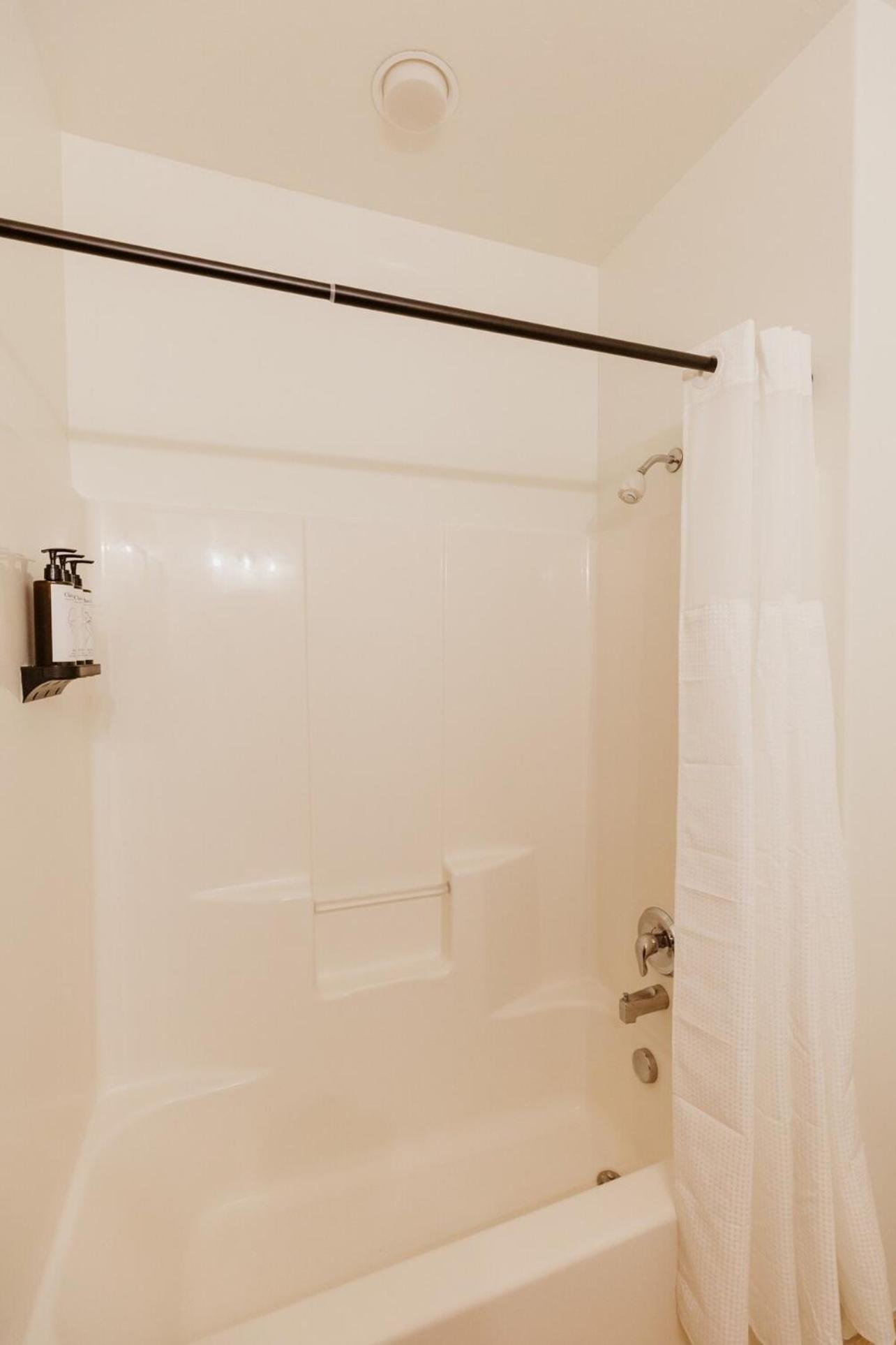 Mt Merritt At Switchback Suites Kalispell Ngoại thất bức ảnh